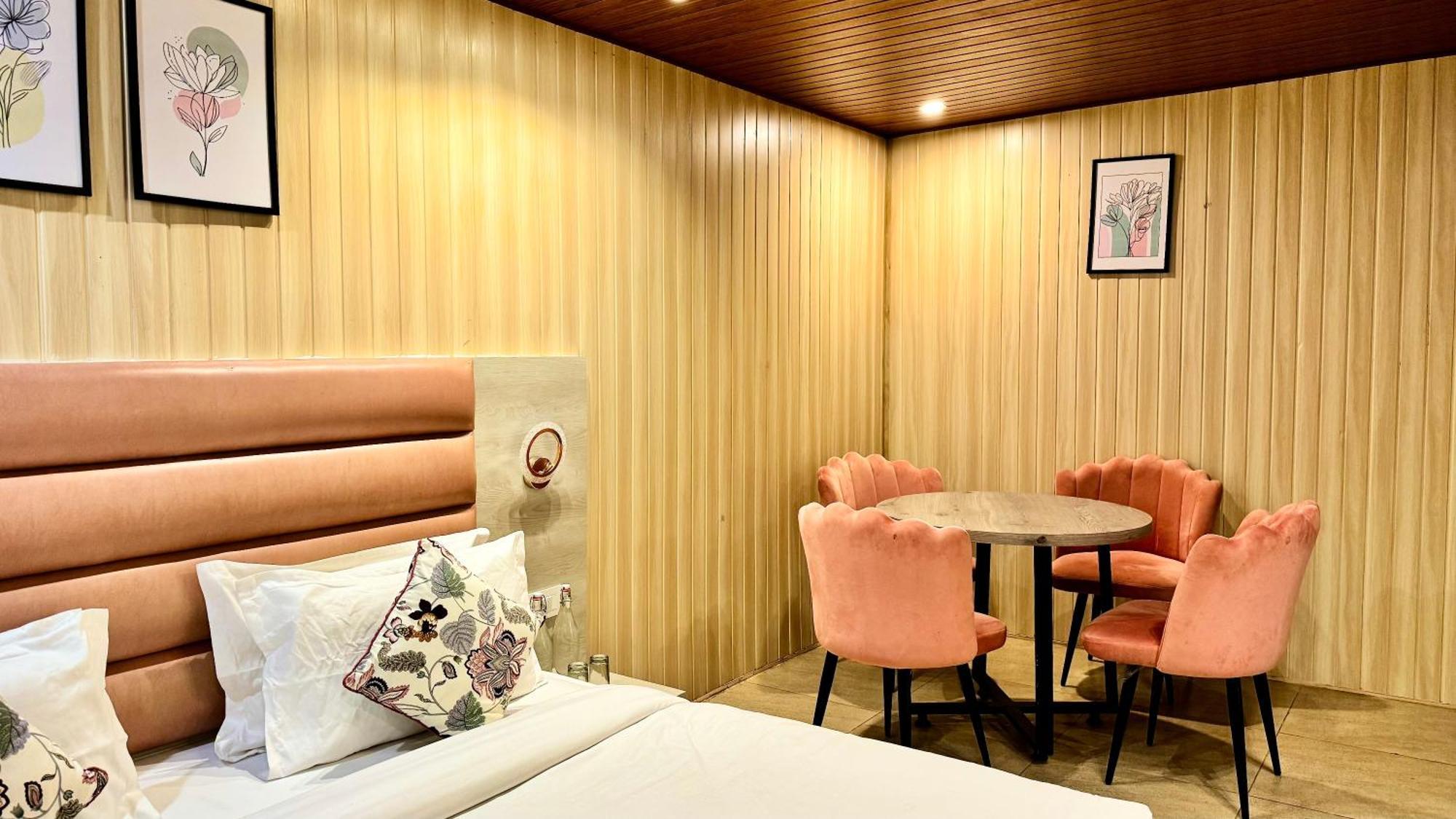 Hotel Pride Inn - 800 Mts From Mall Road Mussoorie Esterno foto
