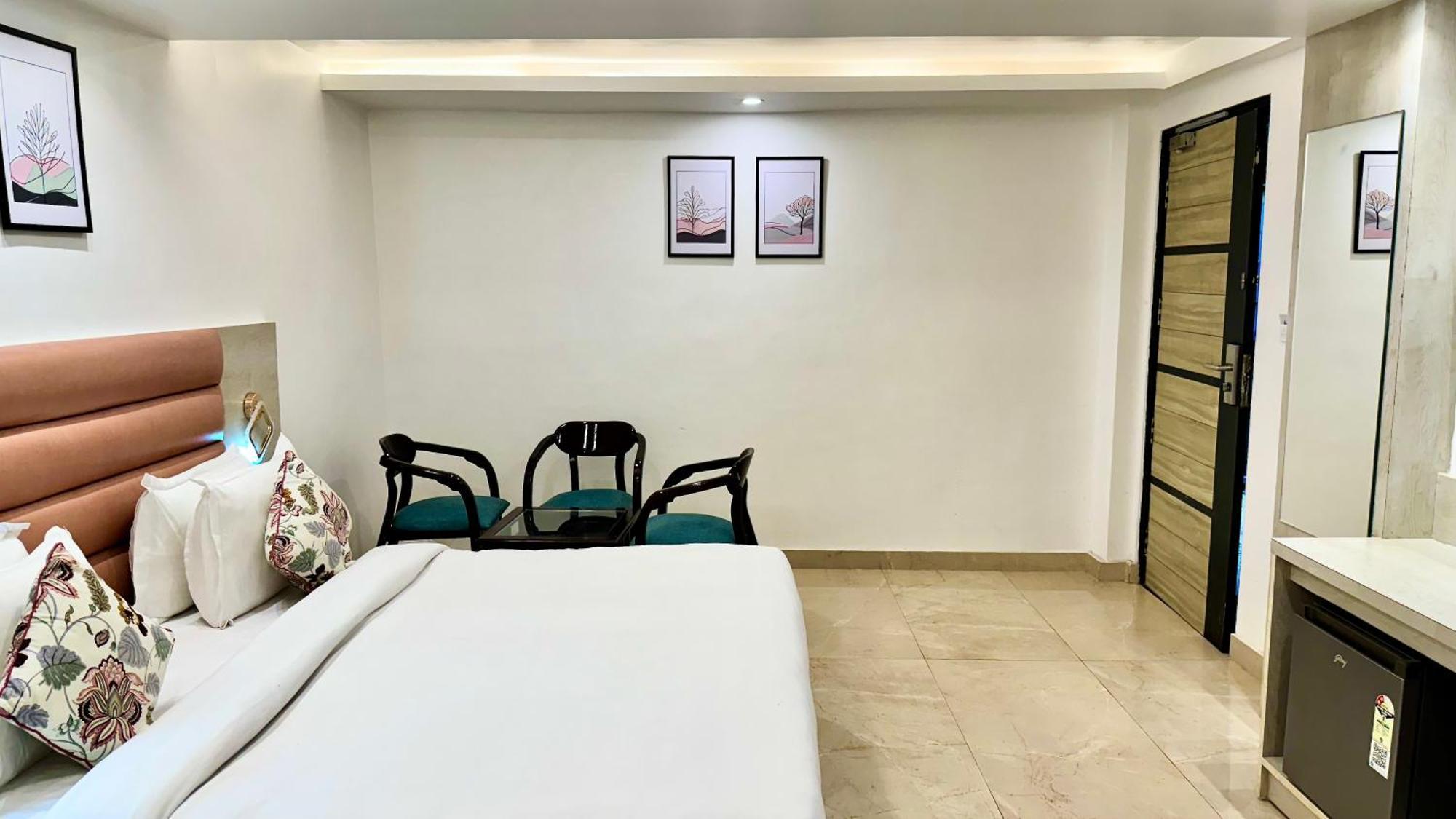 Hotel Pride Inn - 800 Mts From Mall Road Mussoorie Esterno foto