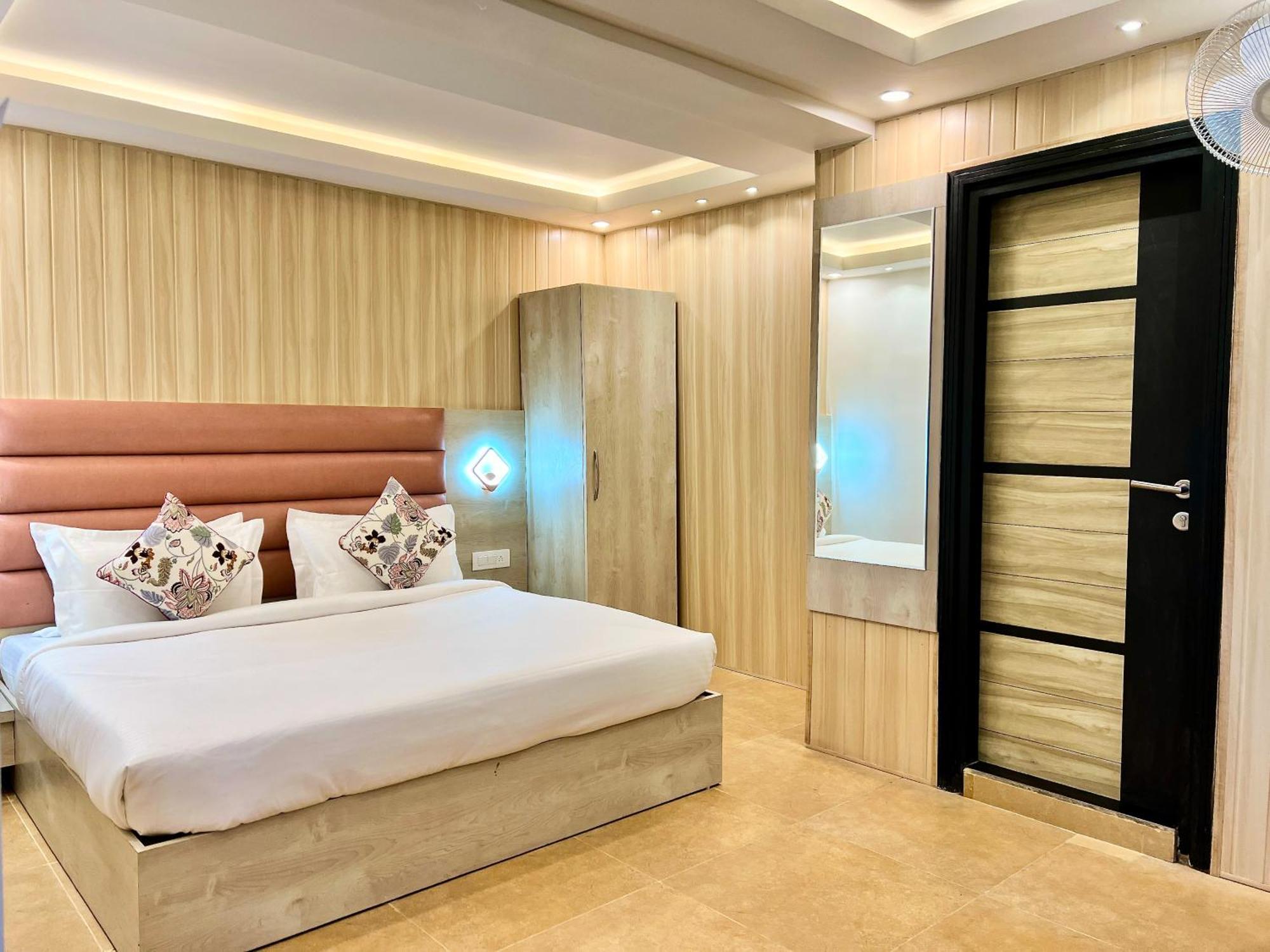 Hotel Pride Inn - 800 Mts From Mall Road Mussoorie Esterno foto