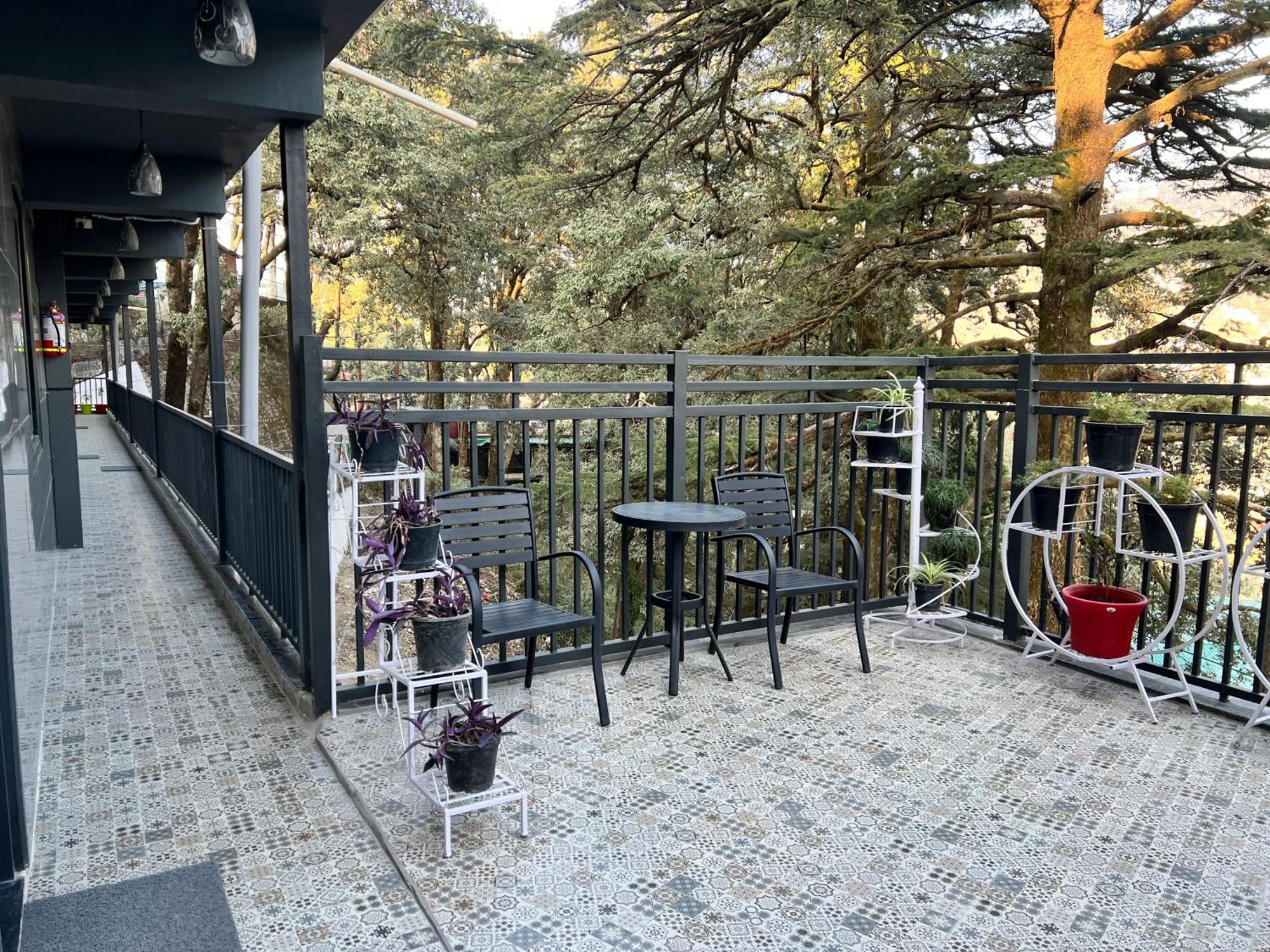 Hotel Pride Inn - 800 Mts From Mall Road Mussoorie Esterno foto